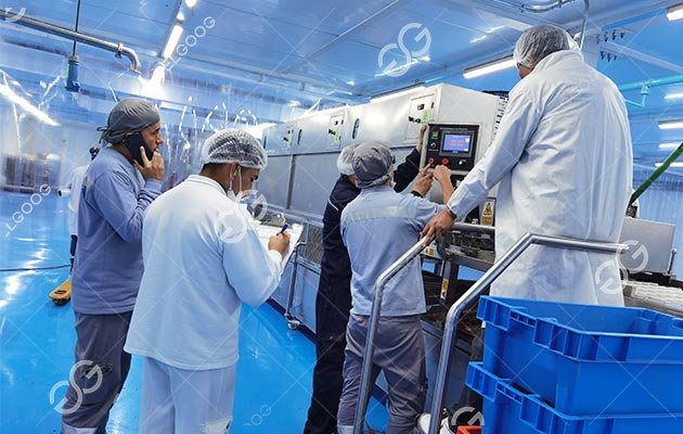 Línea de producción de mini conos de chocolate en Perú Línea de producción de mini conos de chocolate en Perú